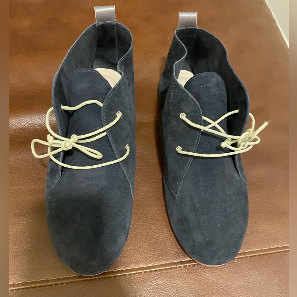 Hobes shoes size 39 navy blue